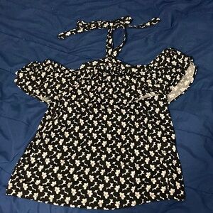 Michael Kors off the shoulder shirt, size medium black and white